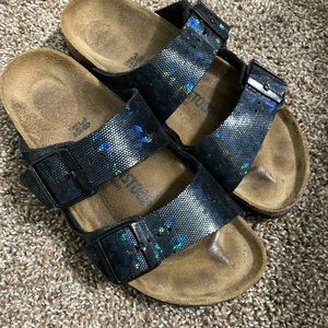 Double strap Birkenstock’s